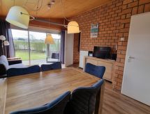 Gezellige bungalow op 800 meter van zee en centrum Callantsoog - thumbnail 4