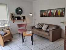De Korre 4: Gezellig rijtjeshuis met privétuin op 800m van zee in Callantsoog - thumbnail 1
