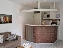 De Korre 4: Gezellig rijtjeshuis met privétuin op 800m van zee in Callantsoog - thumbnail 6