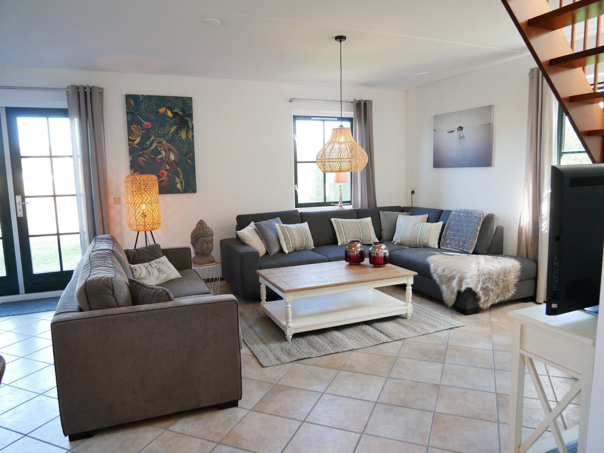 Villa Buiten 41/8-Binnen