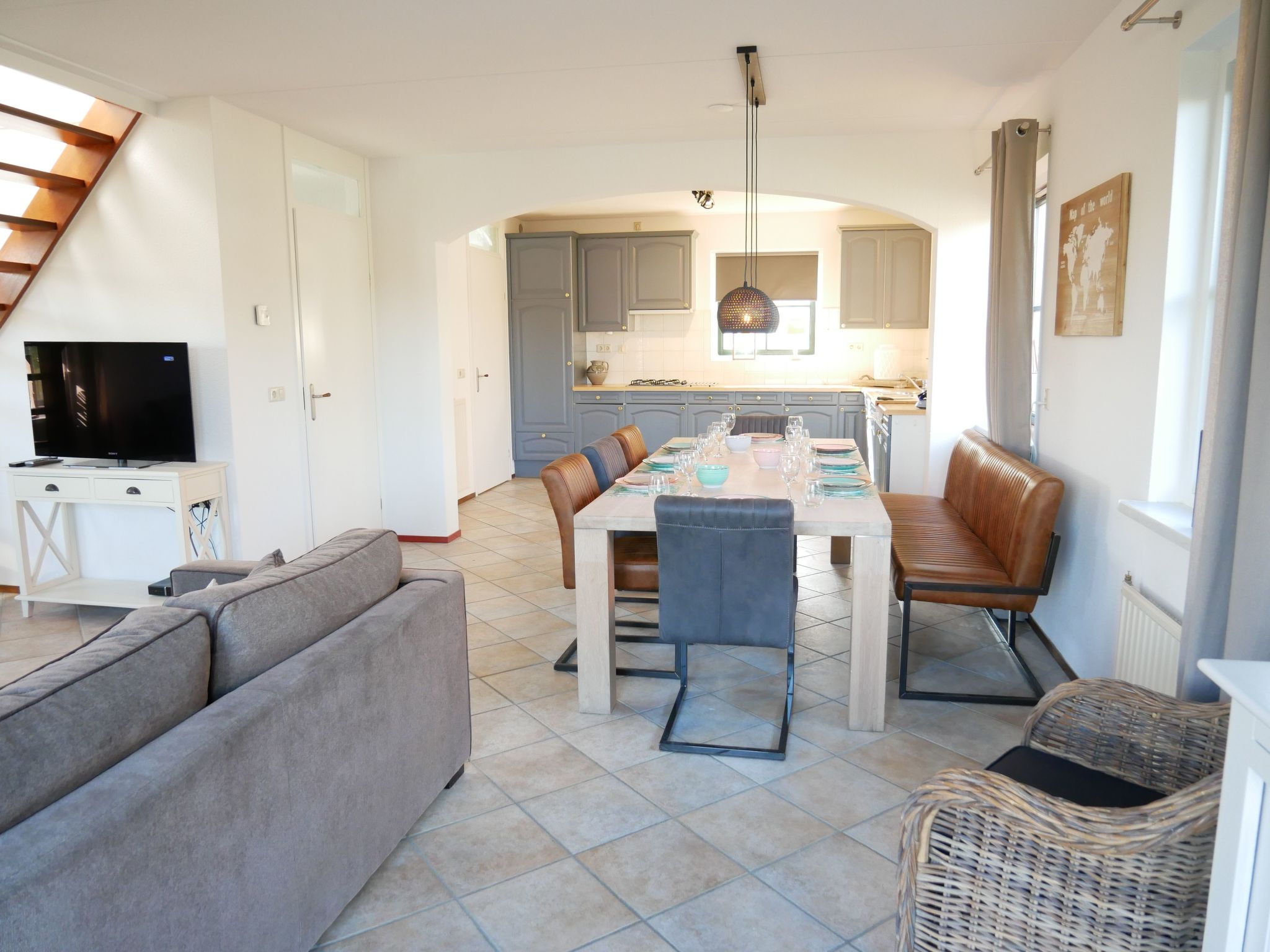 Villa Buiten 41/8-Binnen