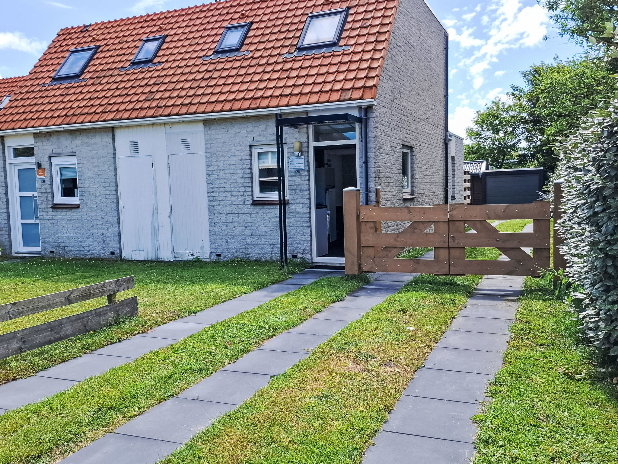 Ferienbungalow Abbes mit Garten und Terrasse - Buiten