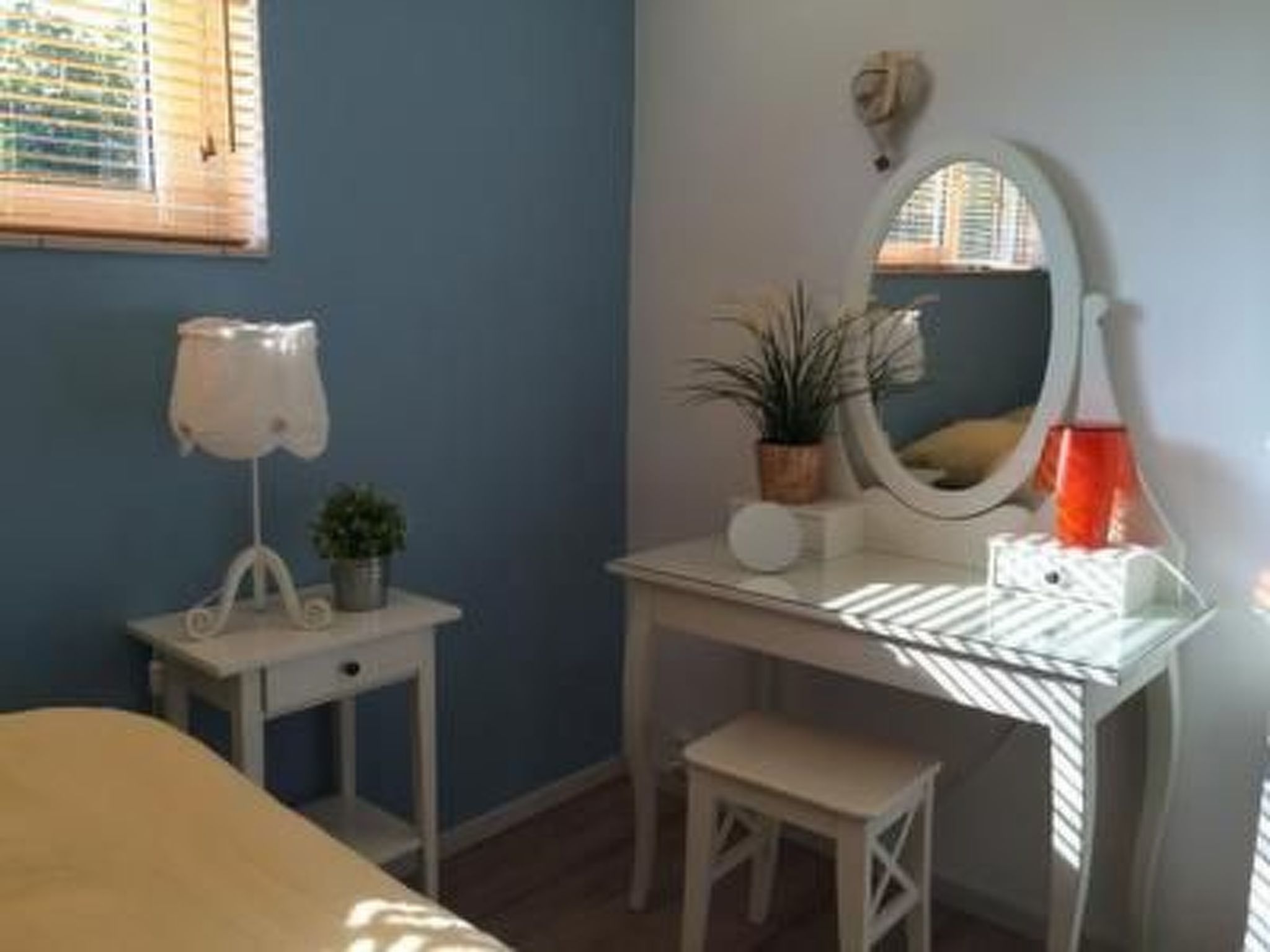 Schönes Ferienhaus Strandopgang in Julianadorp-Inside