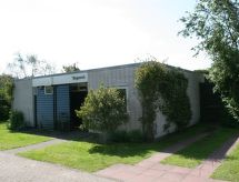 Vrijstaande bungalow met haard en omheinde tuin, 1,5 km van zee, Den Burg - thumbnail 2