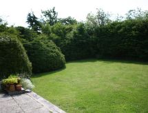 Vrijstaande bungalow met haard en omheinde tuin, 1,5 km van zee, Den Burg - thumbnail 3