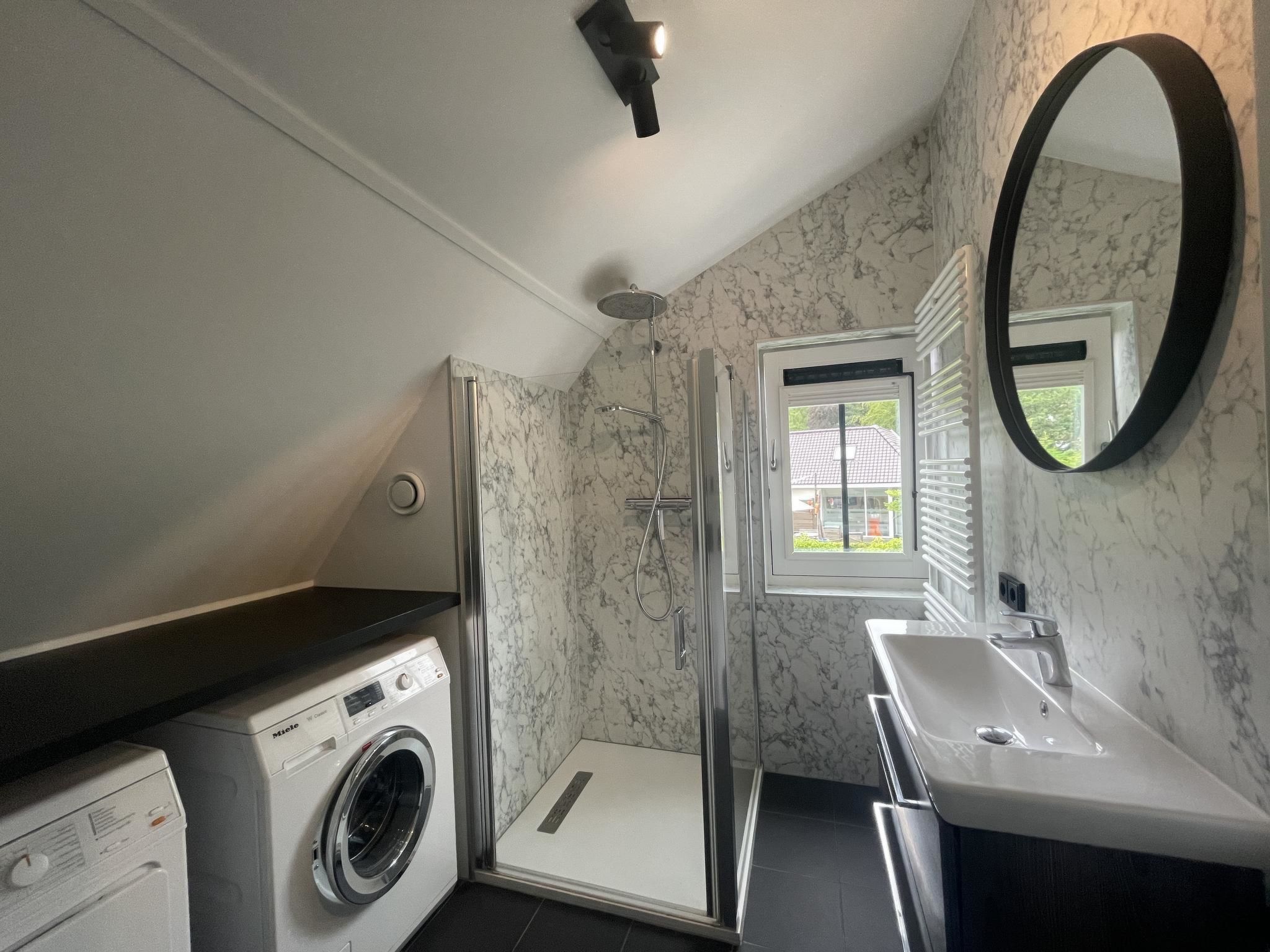 Restyled Koningshoeve Deluxe 6 personen - Binnen
