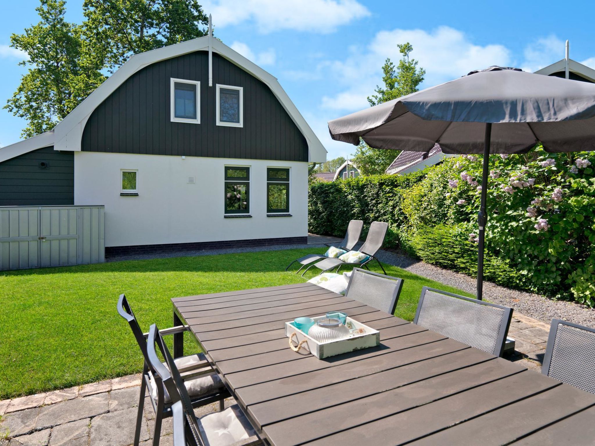 Restyled Koningshoeve 6 personen - Buiten