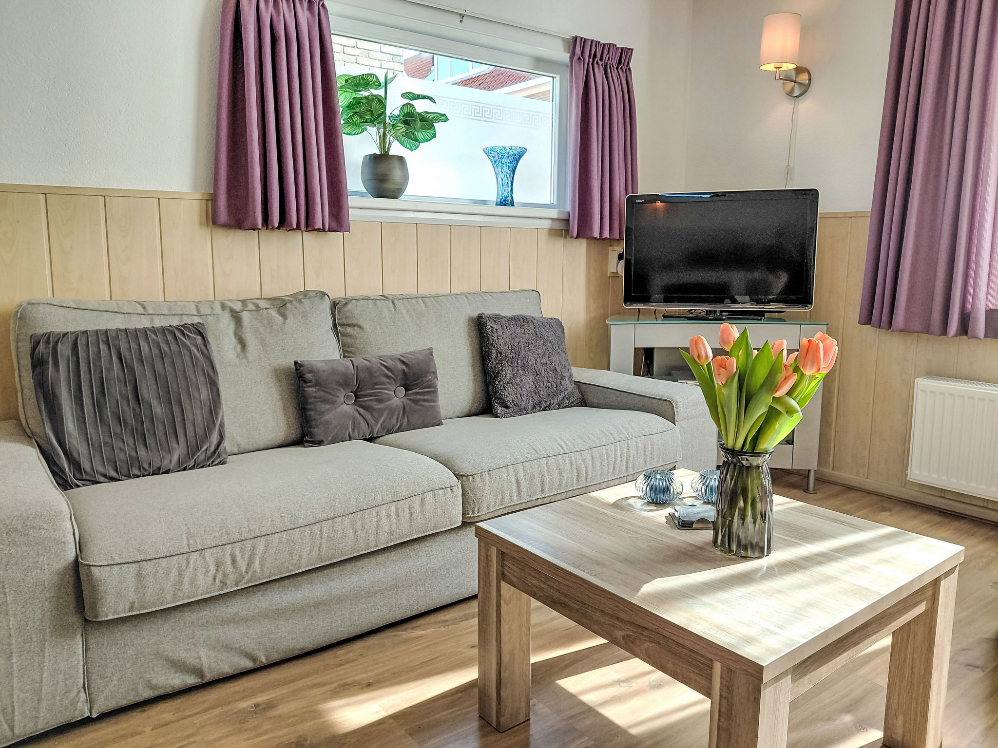 Sommerhaus in ruhiger Lage mit privatem Garten und Terrasse