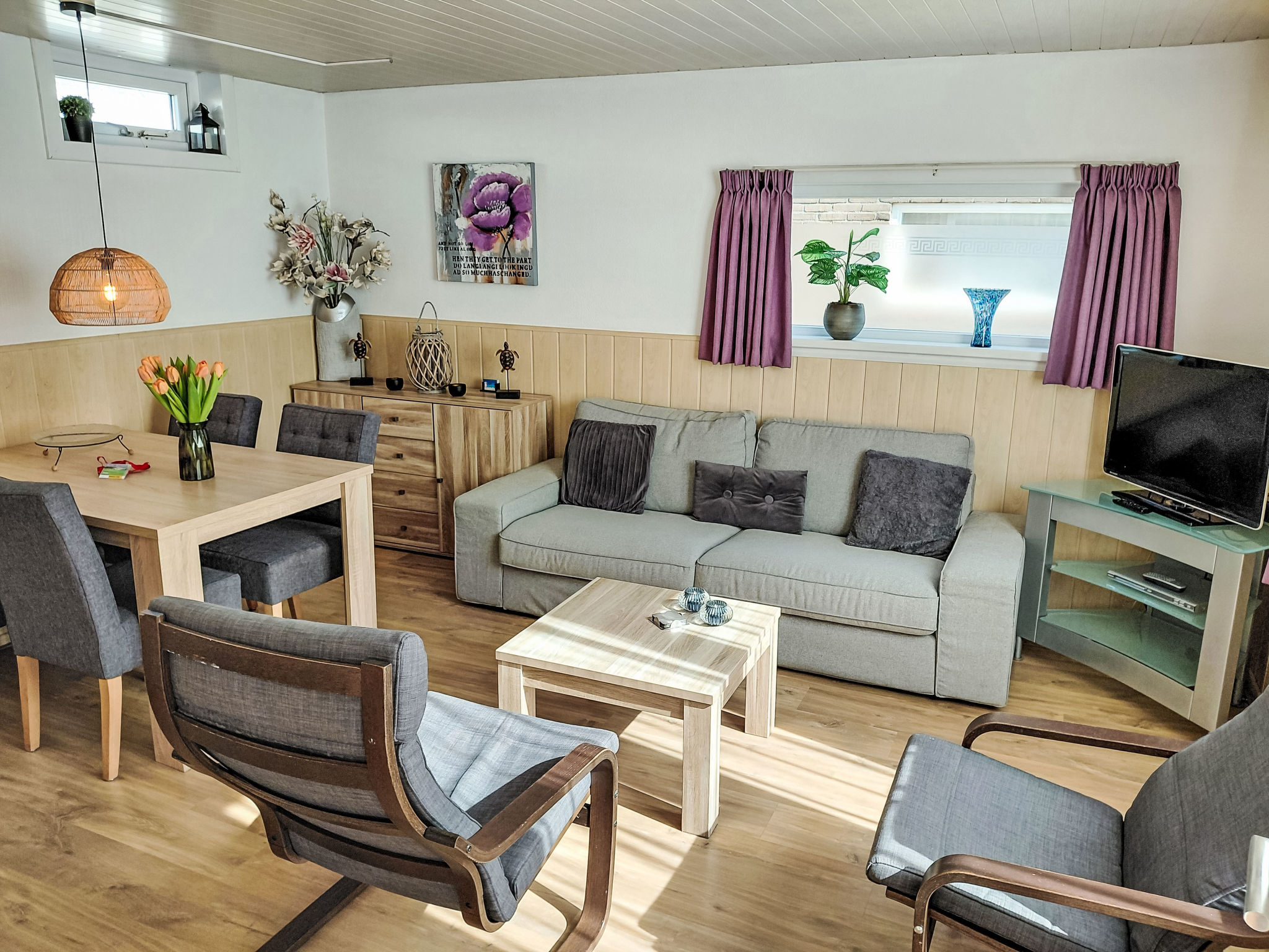 Sommerhaus in ruhiger Lage mit privatem Garten und Terrasse