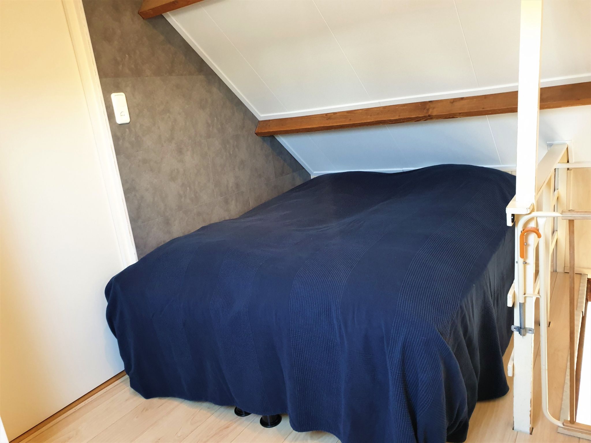 Sommerhaus in ruhiger Lage mit privatem Garten und Terrasse-Binnen