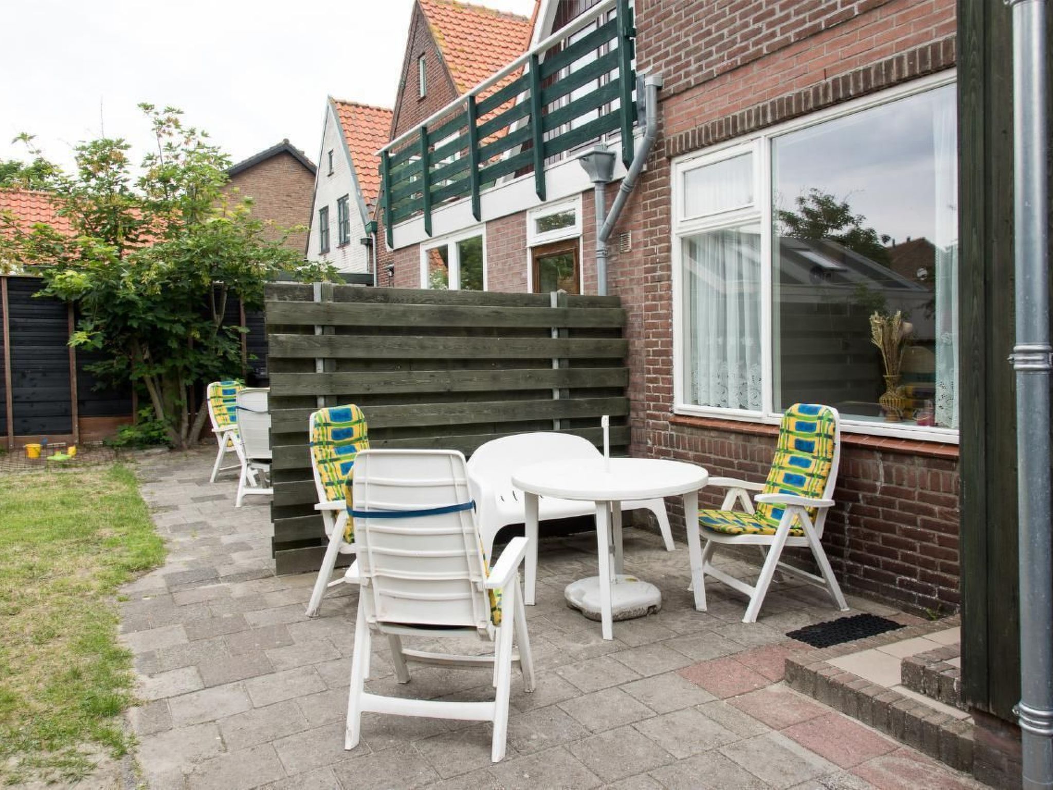 Ferienvilla mit Garten, Grill und Terrasse-Dehors