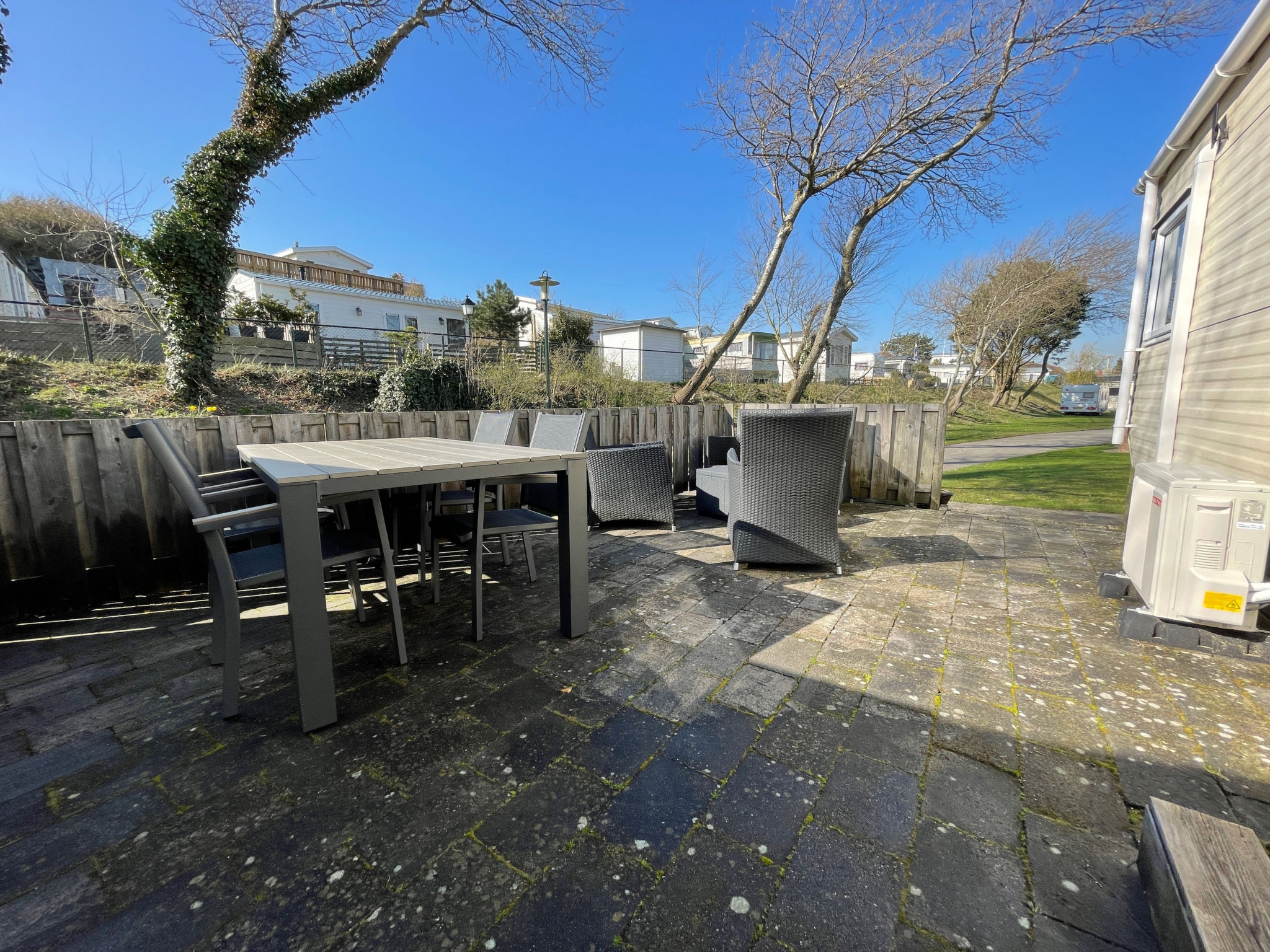 DD 45 - Camping de Duindoorn - Airco — Terrace (2 of 19)