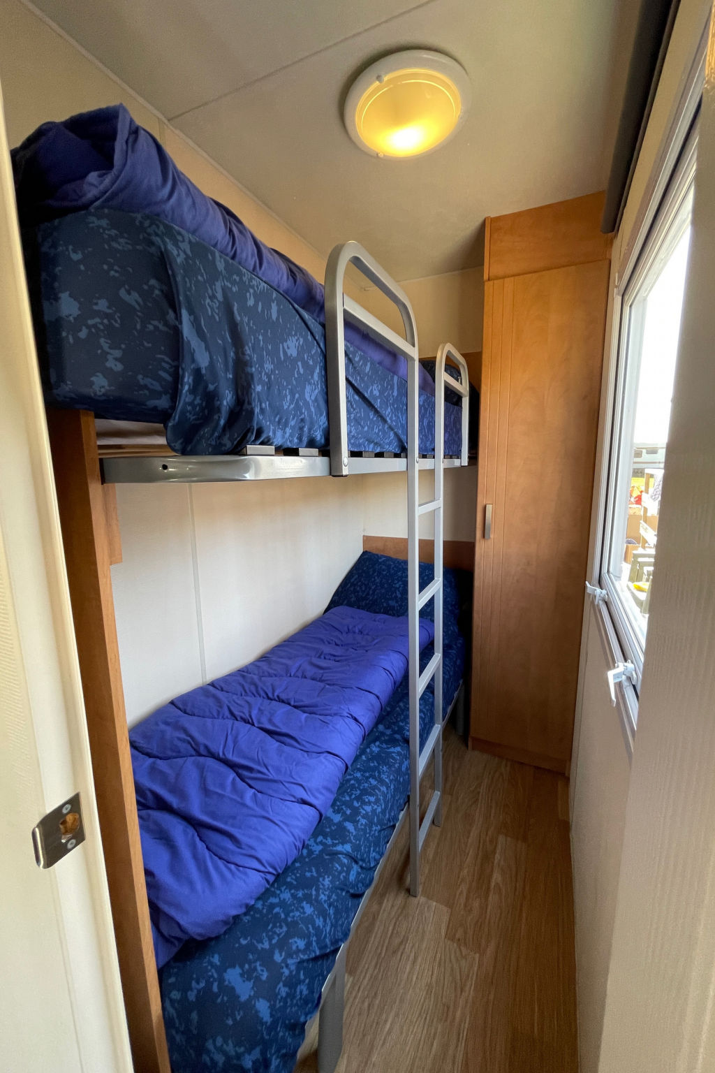 DD 46 - Camping de Duindoorn - AIRCO - Binnen