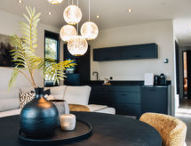 Villa Bloomingdale: Comfortabel vakantiehuis in groene omgeving bij Haarlem - thumbnail 2
