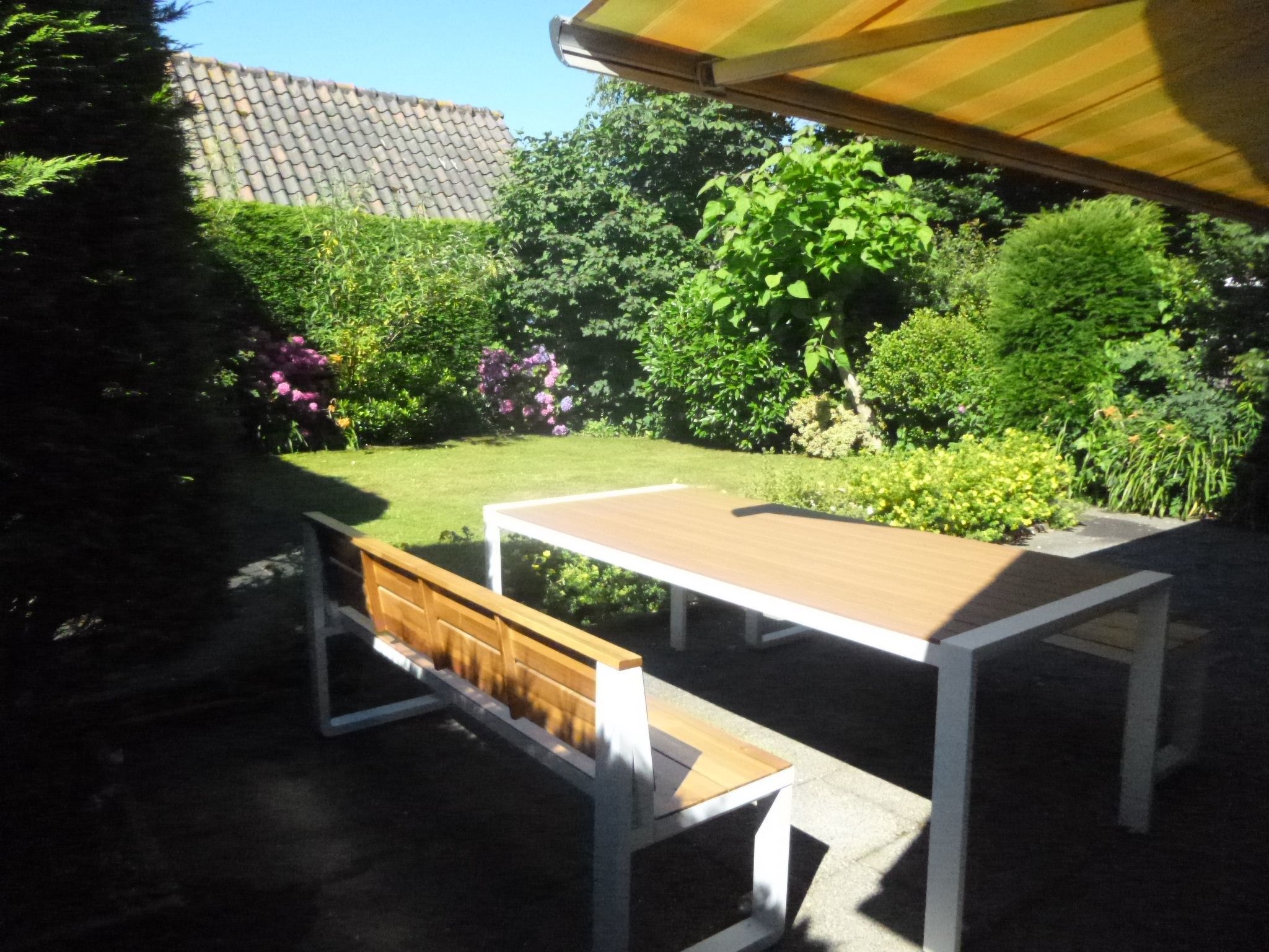 Mit privatem Garten und Terrasse-Binnen