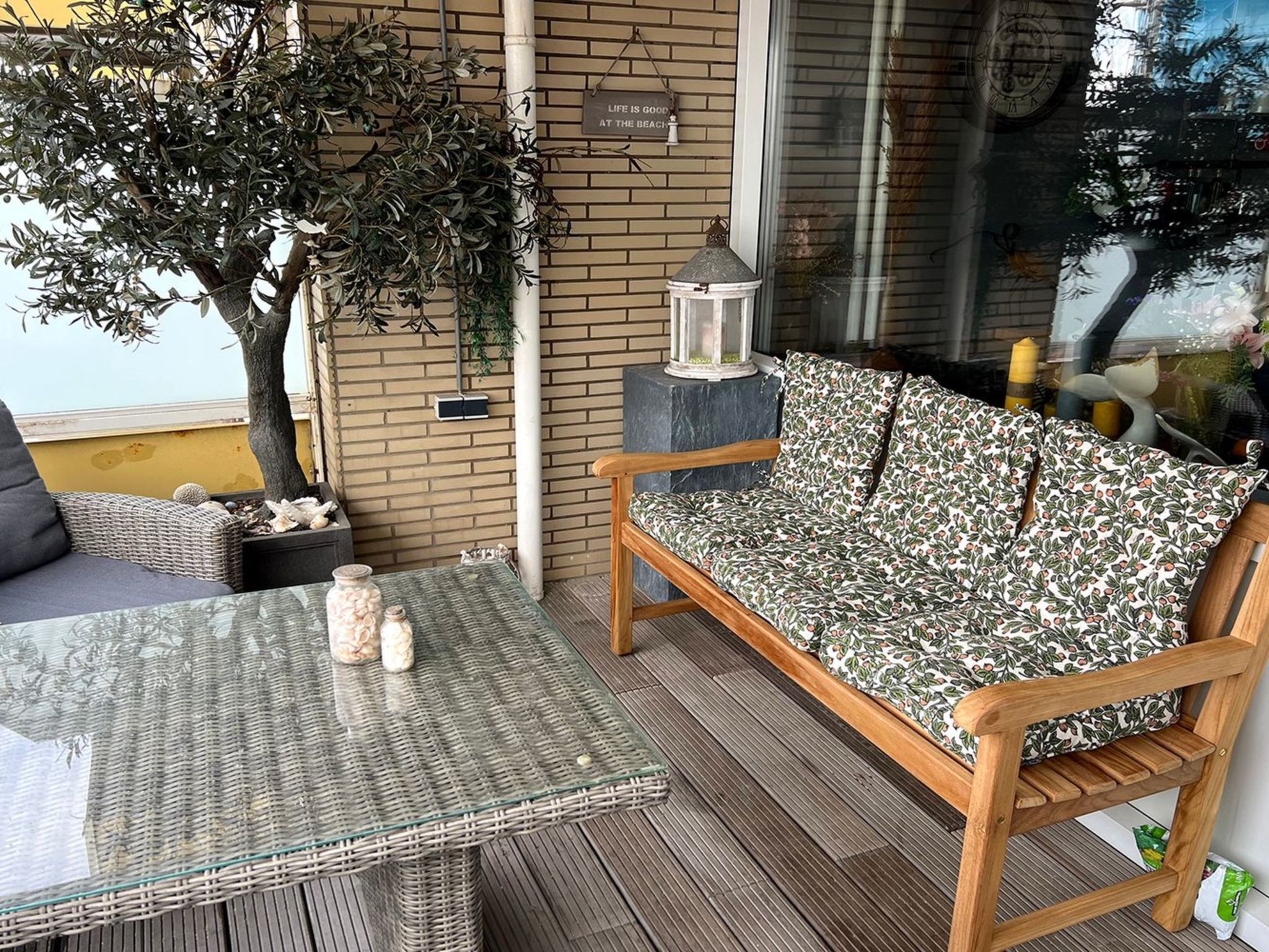 Bellavista-Image-tags.info