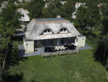 Vrijstaande villa Citta Romana voor 10 personen aan strand en golf - thumbnail 1