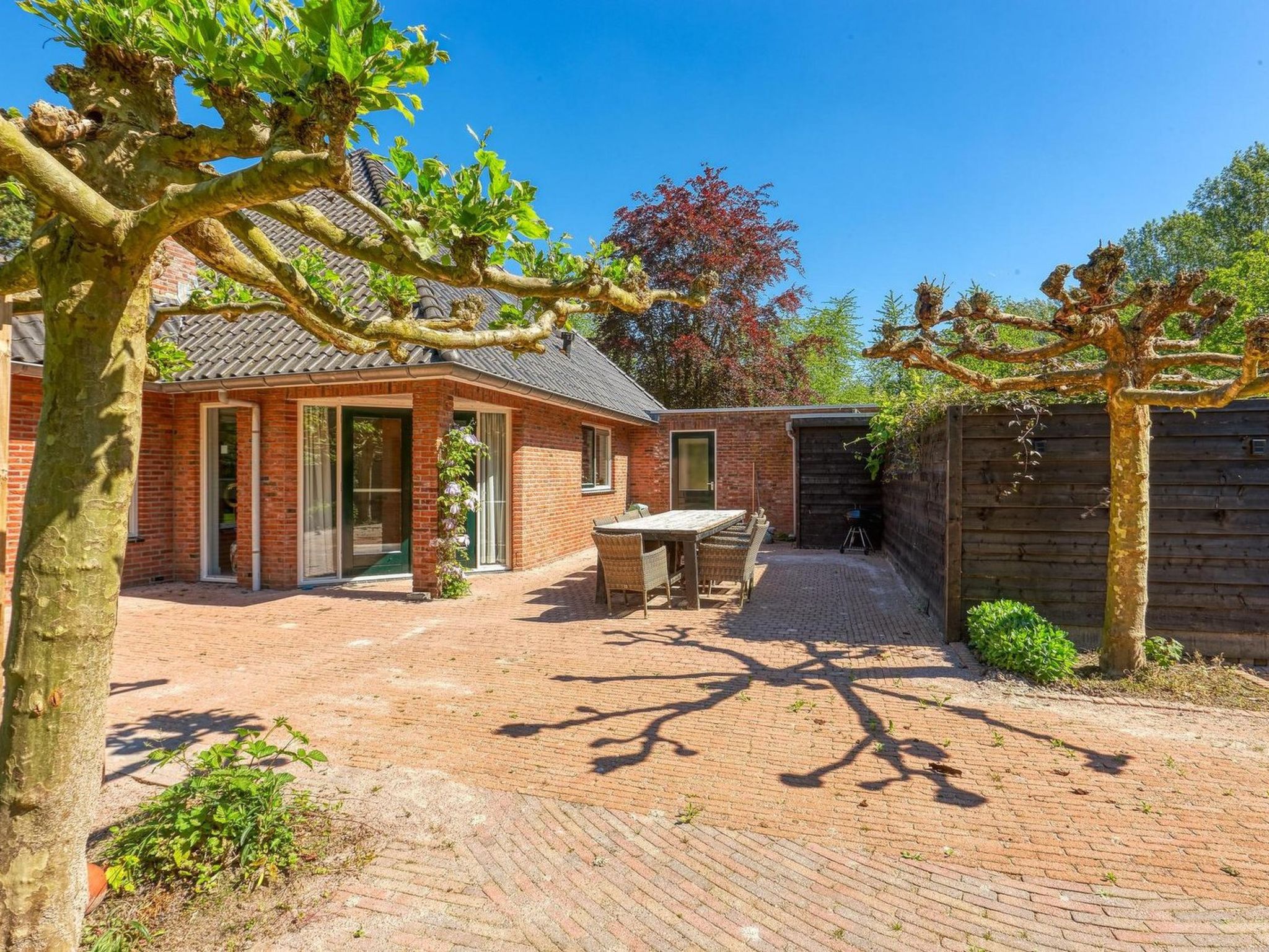 De Glamping - Villa met slaaplodge & wellness