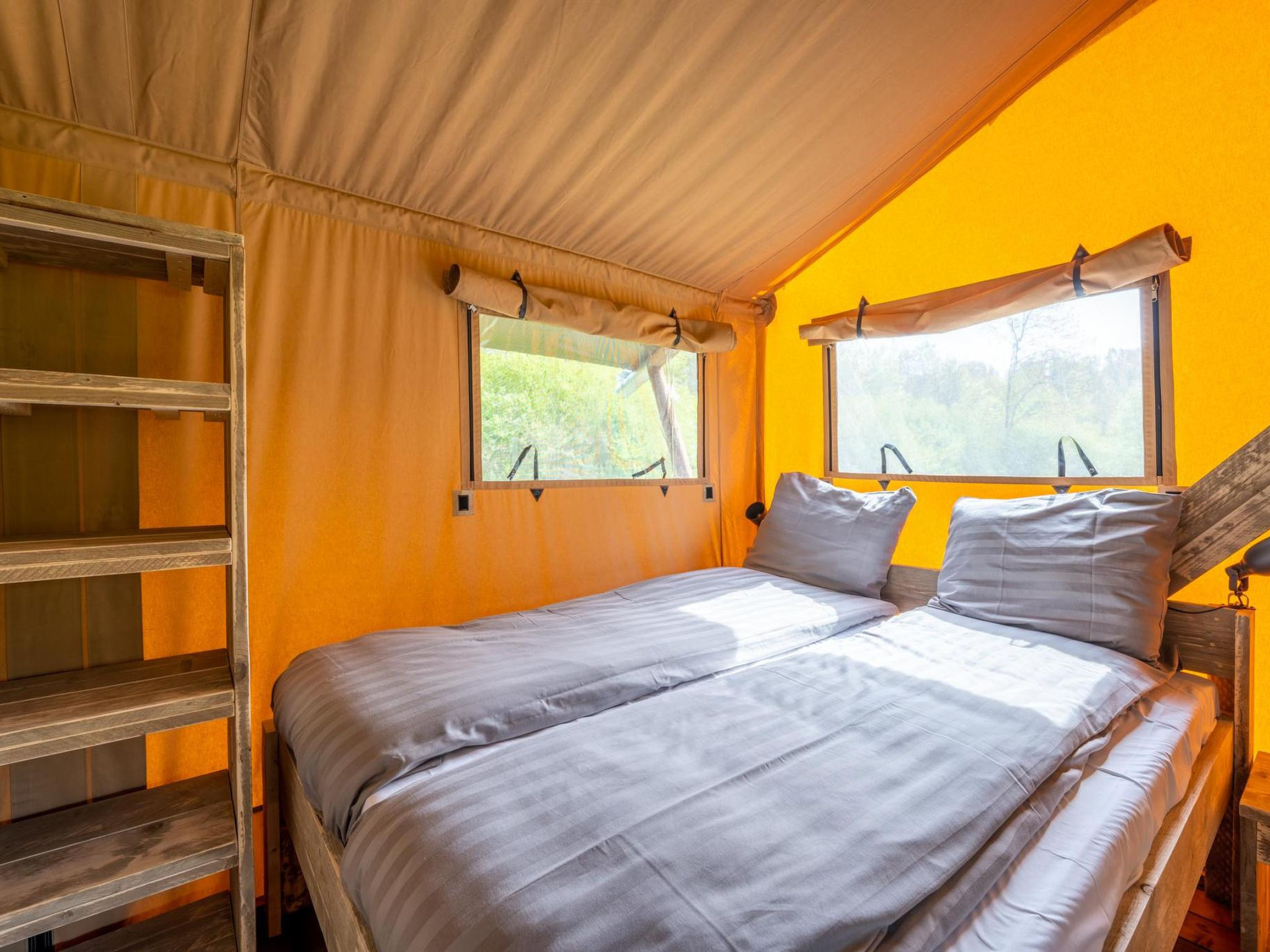 De Glamping - Sunny Lodge | 6p - Drinnen