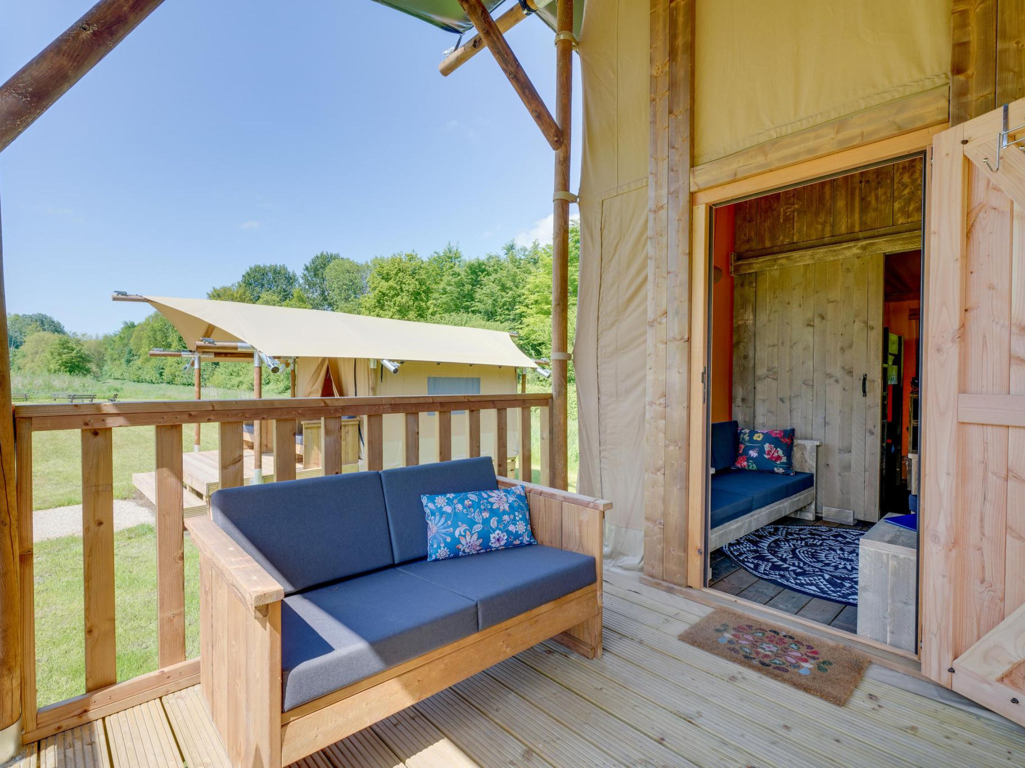 De Glamping - Sunny Duo | 8p - Drinnen