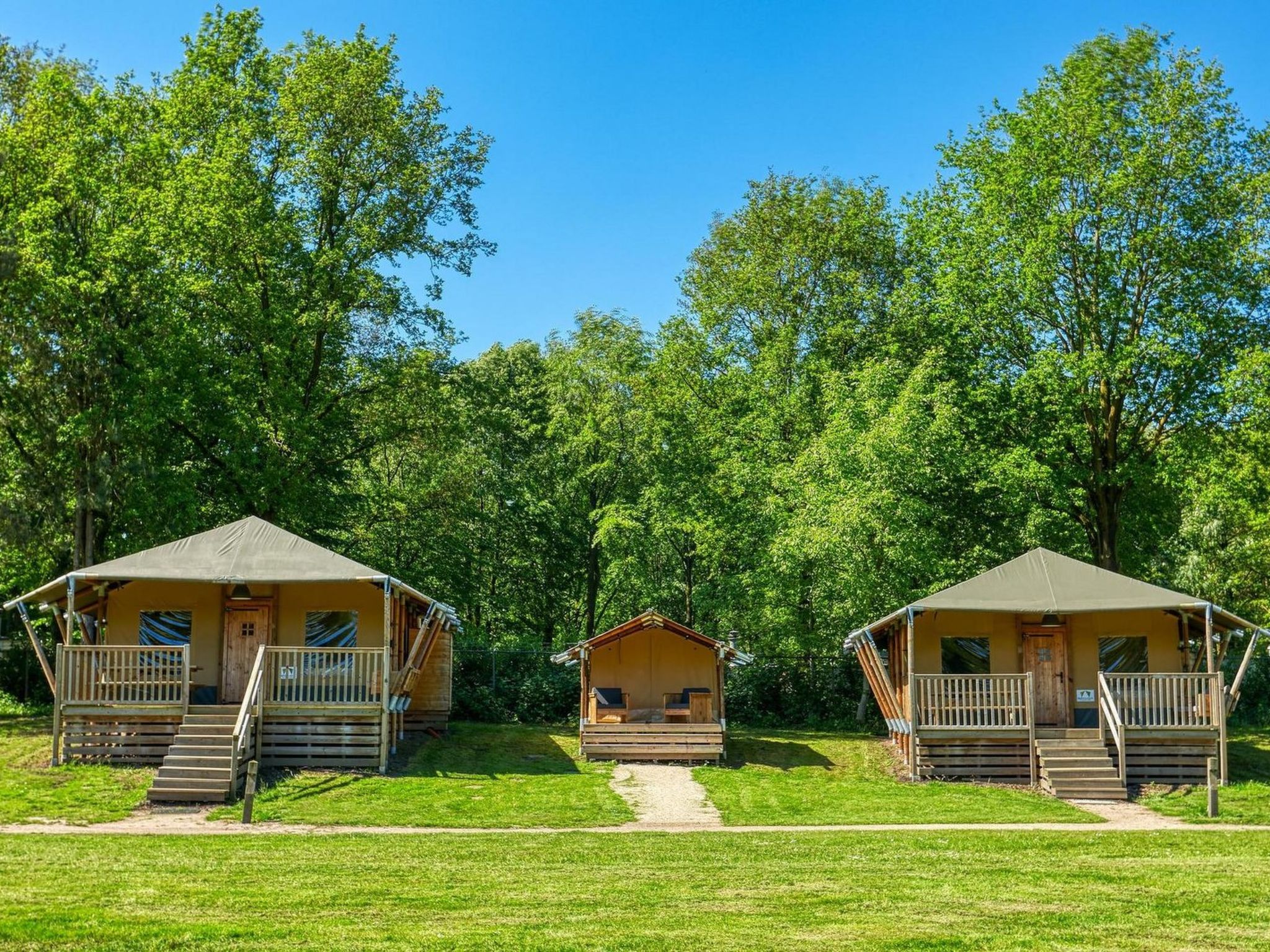 De Glamping - 2 1/2 family combo