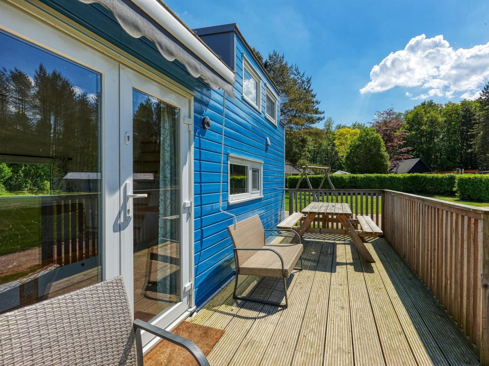 De Glamping - Blauwe Tiny House | 6p - Buiten