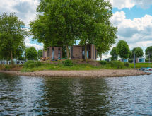 Tiny River House – Knus vakantiehuisje aan het water in Maurik - thumbnail 1