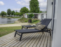 Duurzame vakantievilla aan het water in MarinaPark Bad Nederrijn - thumbnail 5