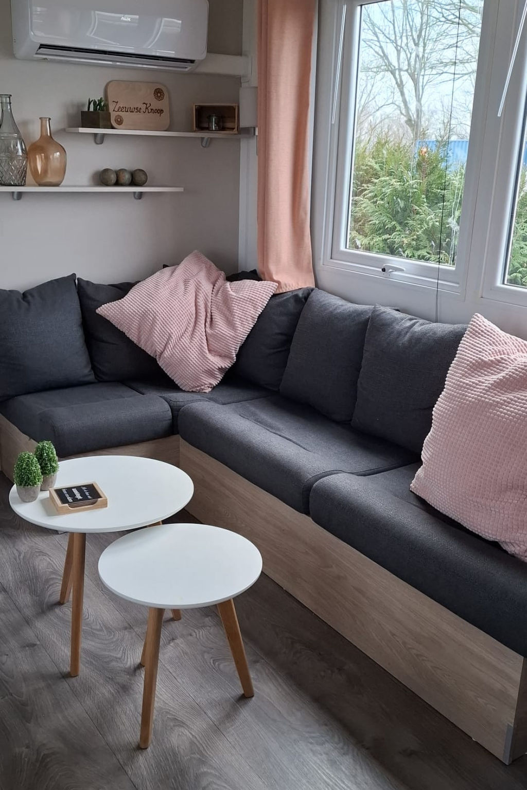 Camping Hofstede Zonnevliet - Zeeuwse Knoop - Binnen
