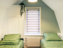 Comfortabel vakantiehuis aan Grevelingenmeer in hartje Brouwershaven - thumbnail 1