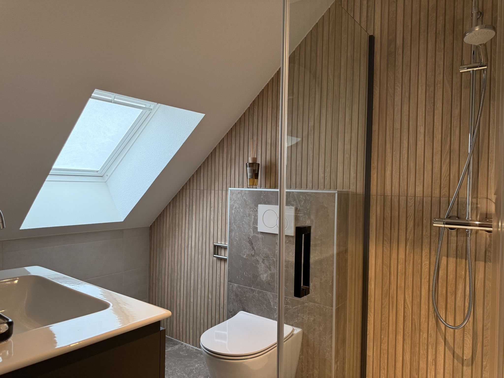 Zen Kitchen & Boutique Hotel-Inside