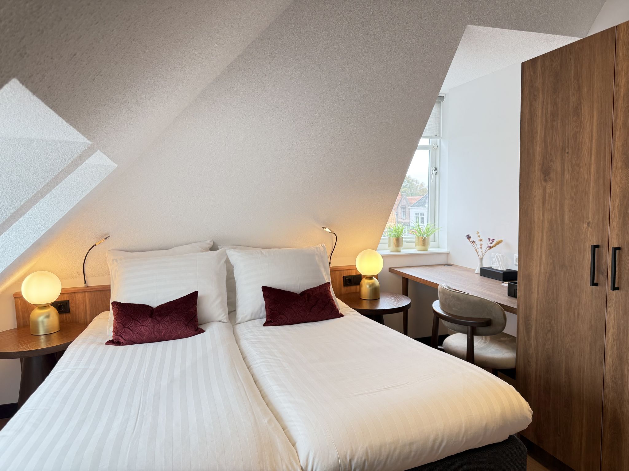 Zen Kitchen & Boutique Hotel-Inside