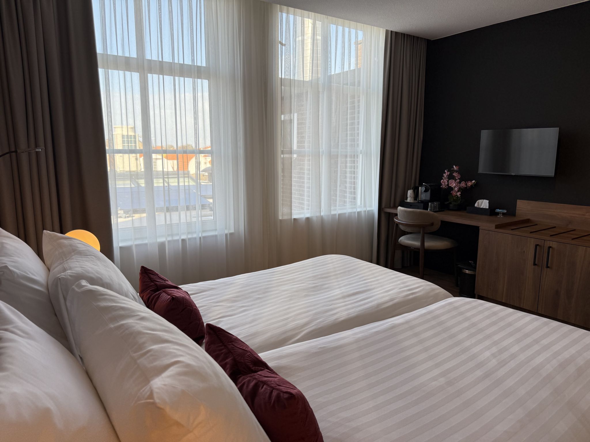 Zen Kitchen & Boutique Hotel-Inside