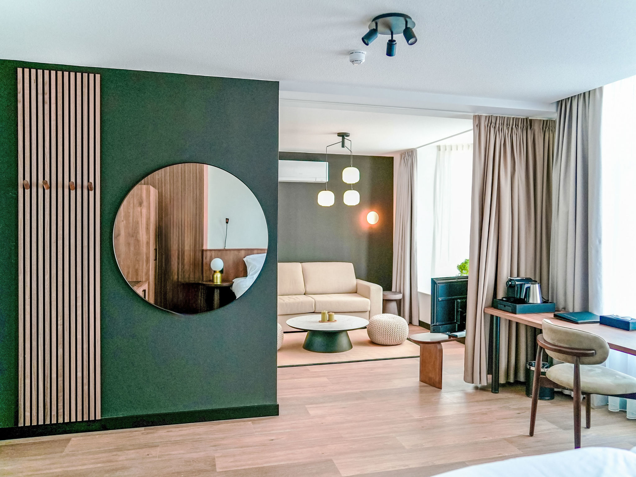 Zen Kitchen & Boutique Hotel-Binnen