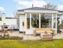 Horizon by the Sea: Luxe vakantievilla aan Zeeuwse kust - thumbnail 1