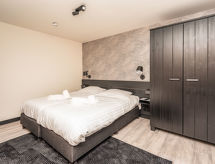 Centraal appartement in Renesse met sauna op 1,3 km van het strand - thumbnail 6
