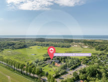 Vrijstaand vakantiehuis op Mini Camping Oranjezon, 1,5 km van strand Vrouwenpolder - thumbnail 2