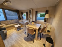 Luxueuze lodge aan 18-holes golfbaan in Vrouwenpolder, Zeeland - thumbnail 2