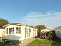 Luxe vakantiehuis aan golfbaan in Vrouwenpolder - 4 persoons - thumbnail 1