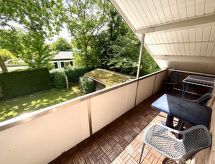 Boszicht 4: Comfortabel vakantiehuis op 700m van zee in Oostkapelle - thumbnail 2