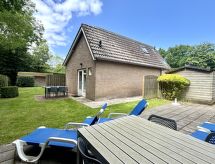 Boszicht 6: Vrijstaand vakantiehuis op 700m van het strand in Oostkapelle - thumbnail 3