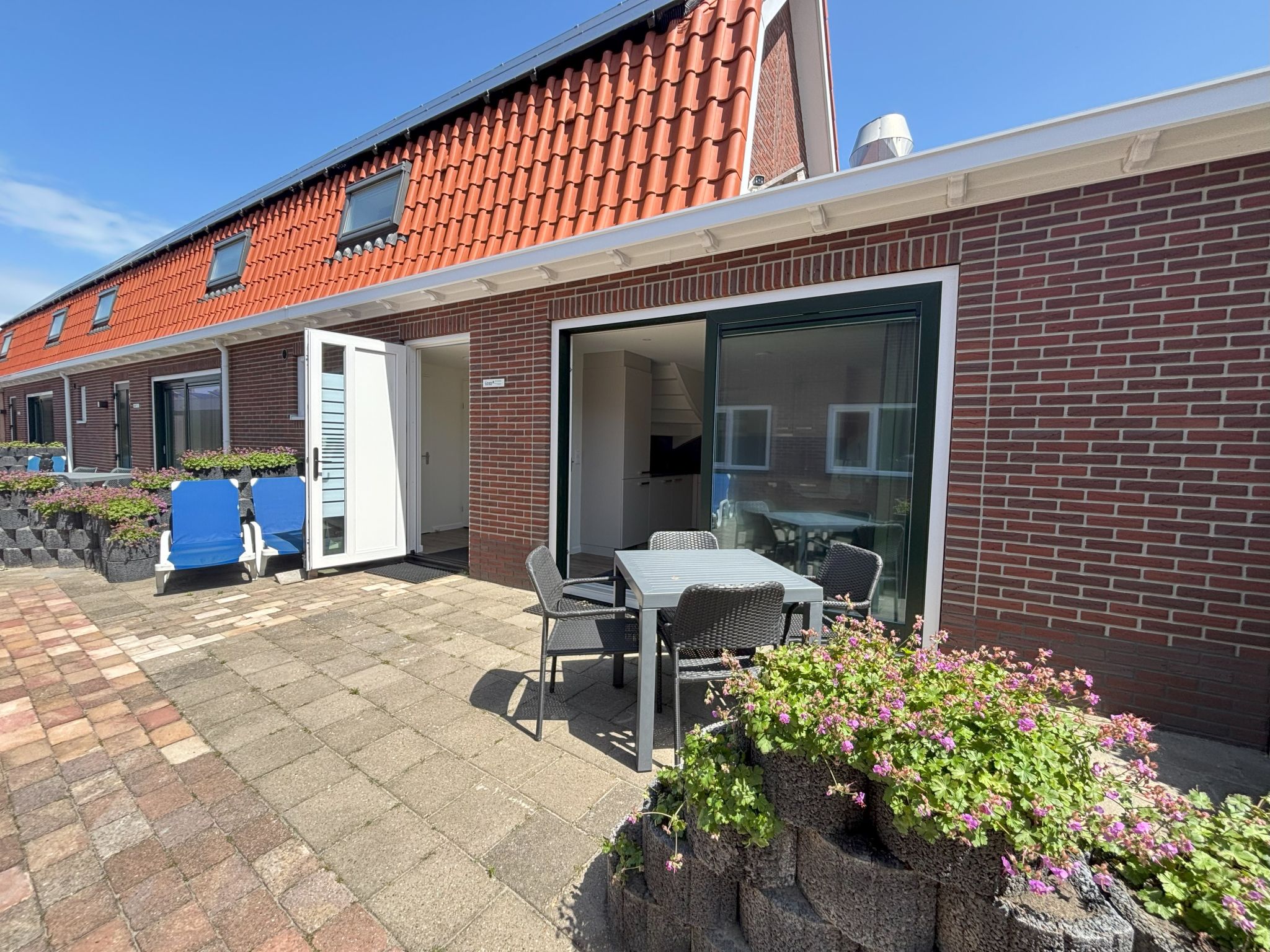 Beach House Westkapelle 103 D-Buiten