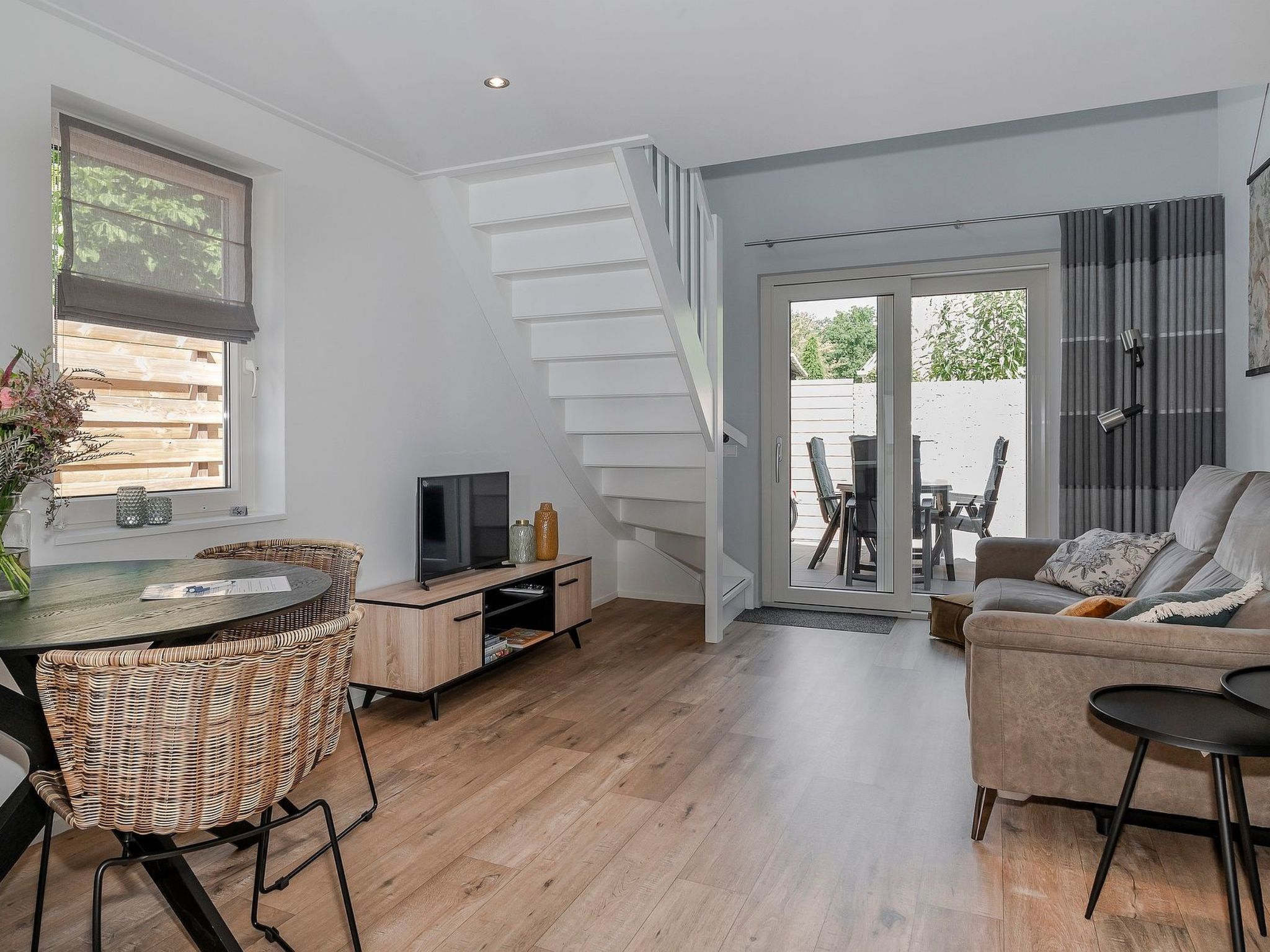 Schönes Ferienhaus in Aagtekerke mit Eigener Terrasse