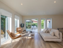 Beach House de Zandput: modern strandhuis in Zoutelande, 800m van zee - thumbnail 1