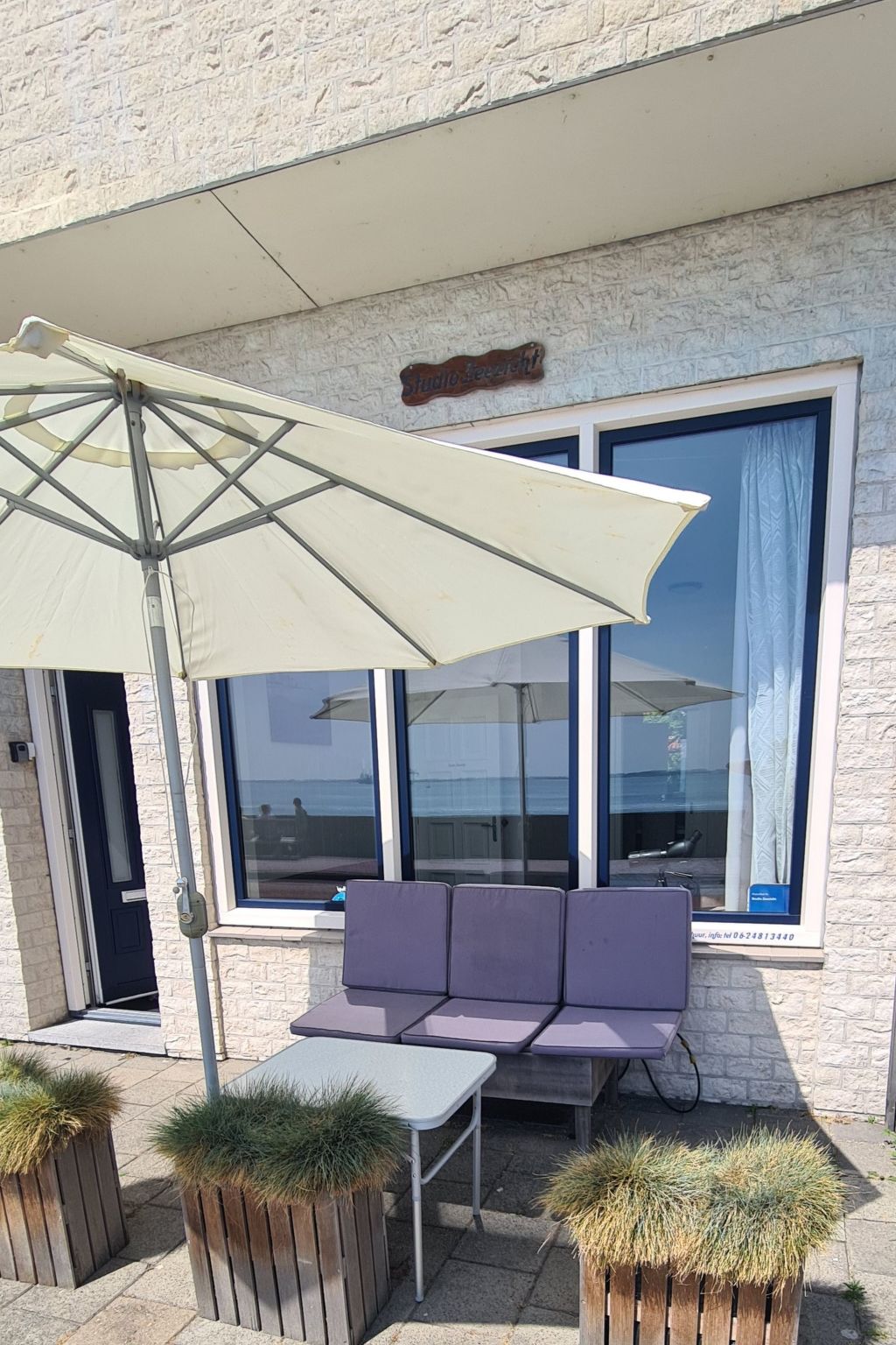 Studio-Wohnung 'Studio Zeezicht'-Dedans