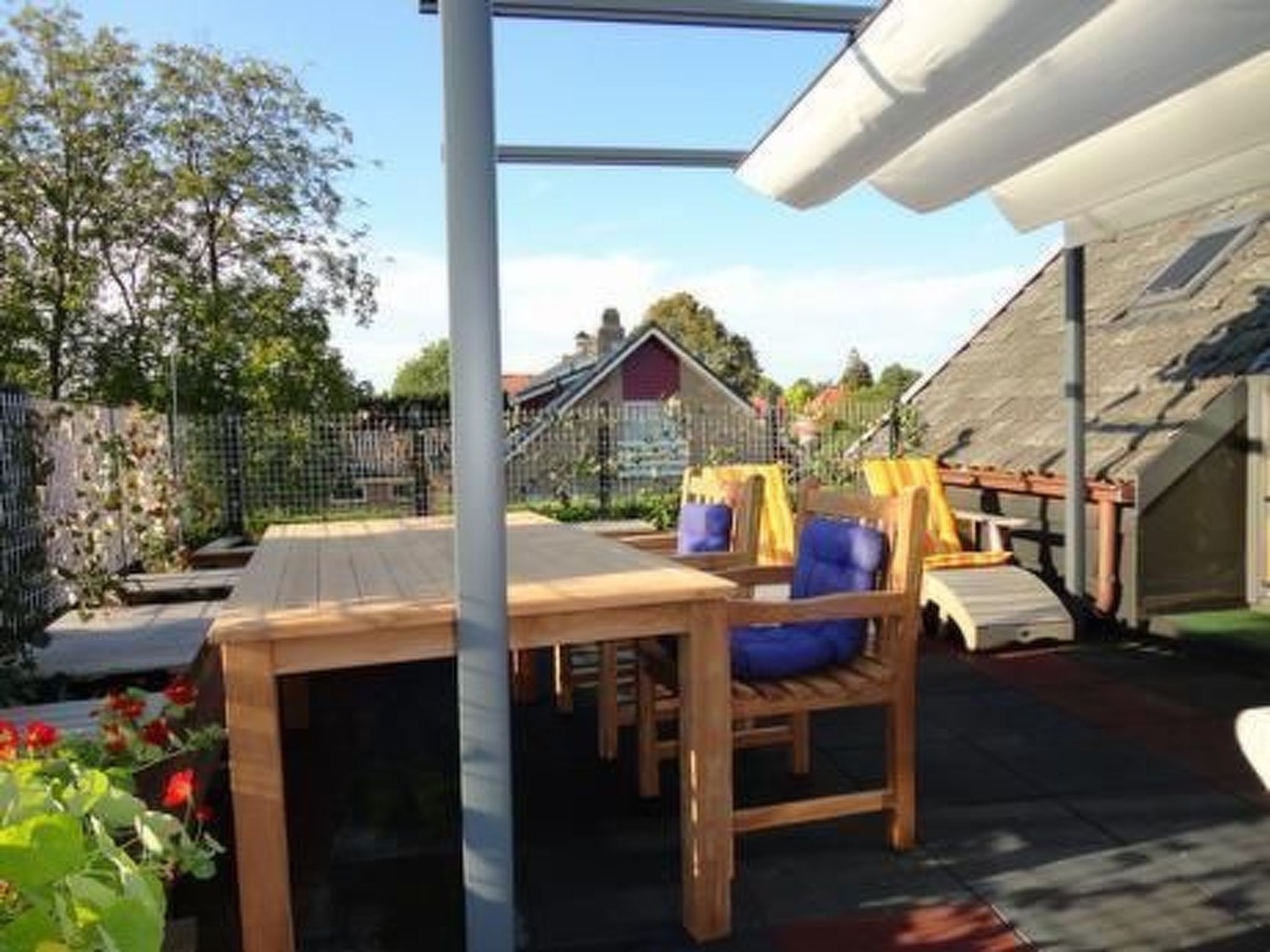 Wohnung met terras-Draußen