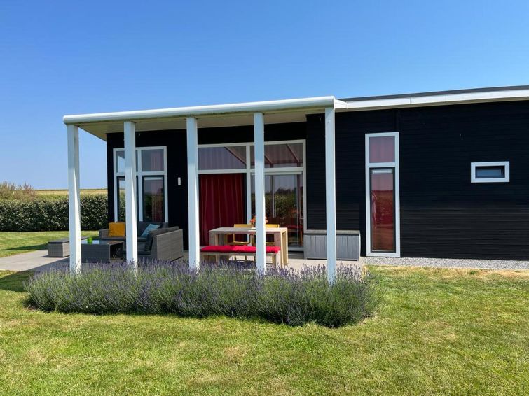 Op 300 m van zee: Vrijstaand vakantiehuis in Wemeldinge · 70 m² in Wemeldinge