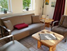 Gezellig vakantiehuis met omheinde tuin op 200m van zee in Wemeldinge - thumbnail 5