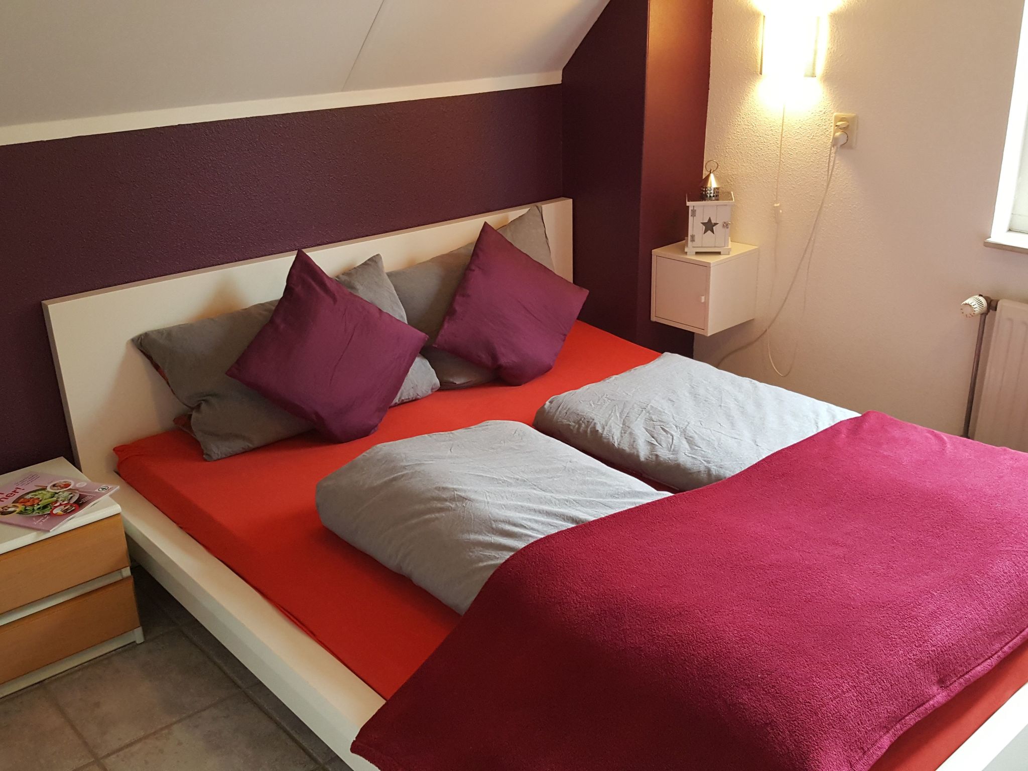 Gemütliches Haus mit komplett umzäuntem Garten-Binnen