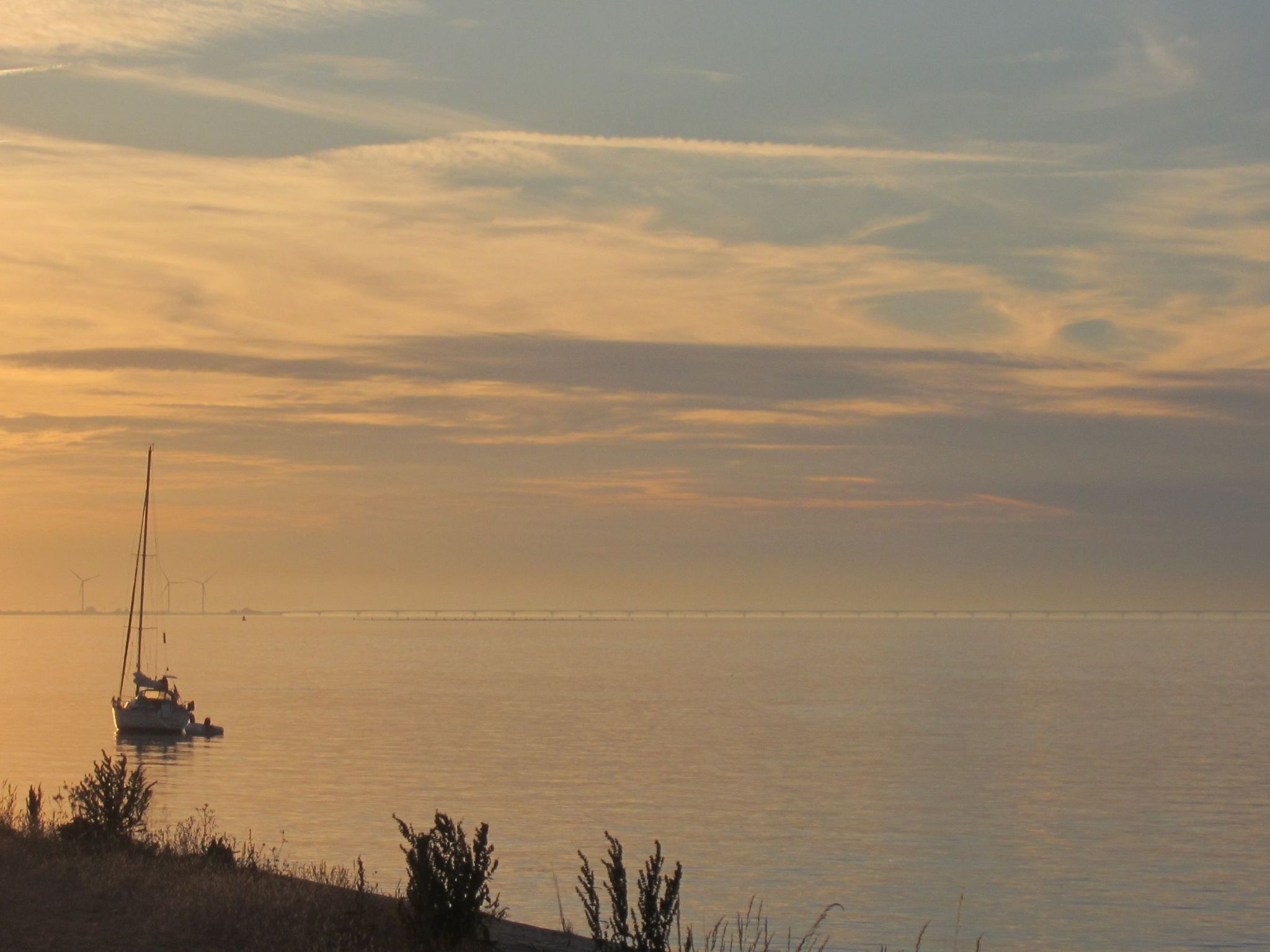 Gemütliches Haus mit komplett umzäuntem Garten-Binnen